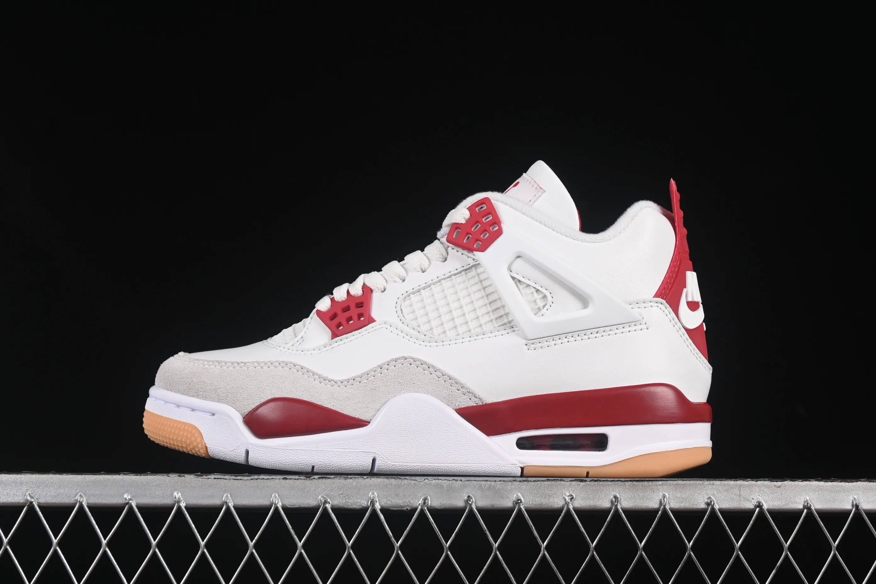 All categories Air Jordan Jordan series basketball shoes Air Jordan 4 OG version Nike SB x Air Jordan 4 OG "Varsity Red" AJ4 Joe 4 University Red DR5415-106